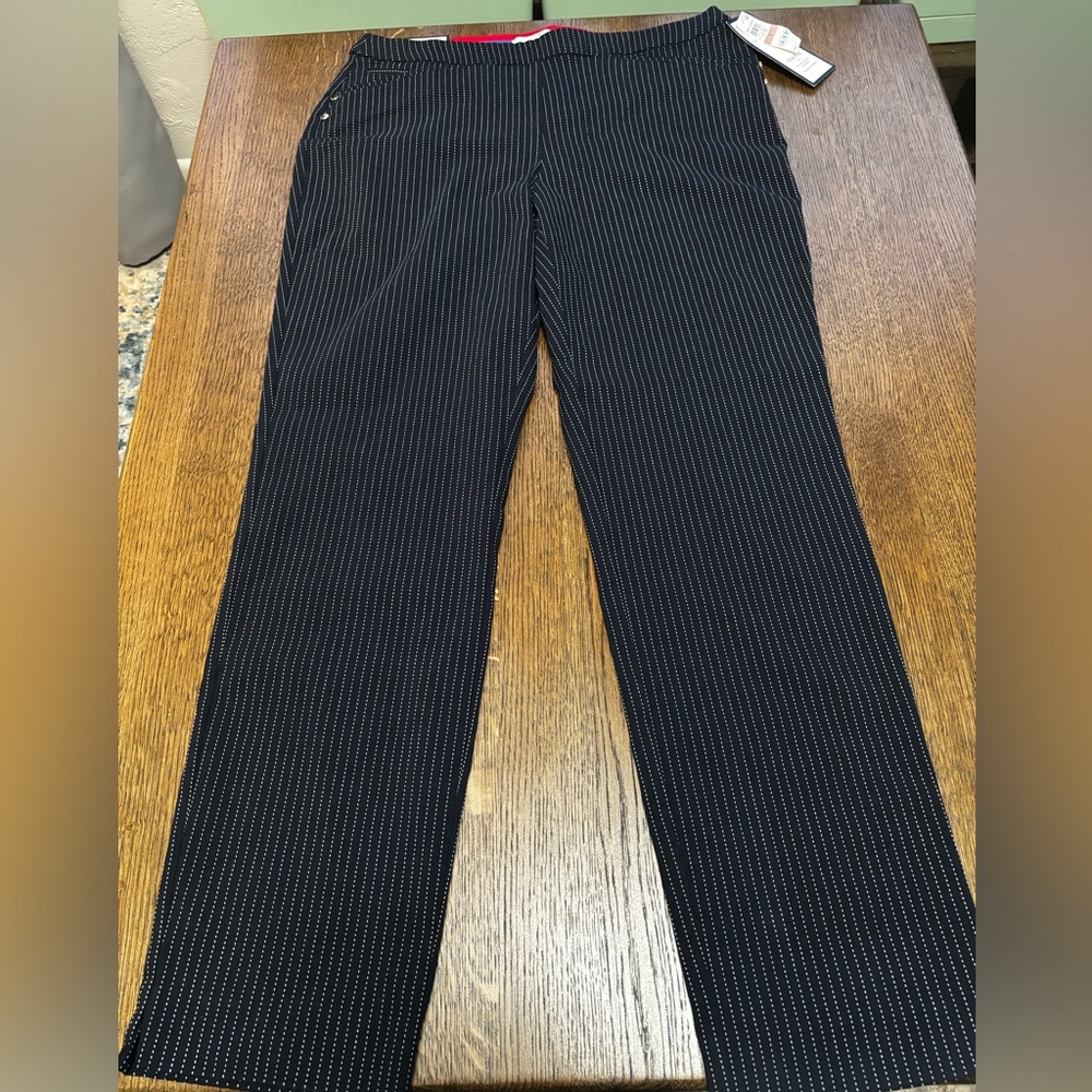 NWT Charter Club Slim Leg‎ Navy Pinstripe Pants Size 12